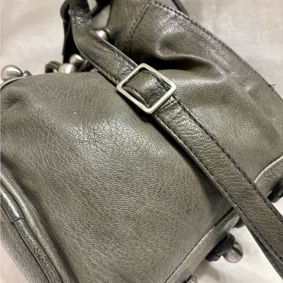 Shih shoulder strap bag. - Picture 4 of 9